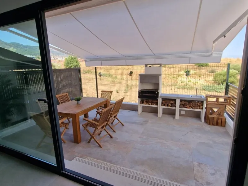Corner Townhouse of Recent Construction in Alhaurín de la Torre