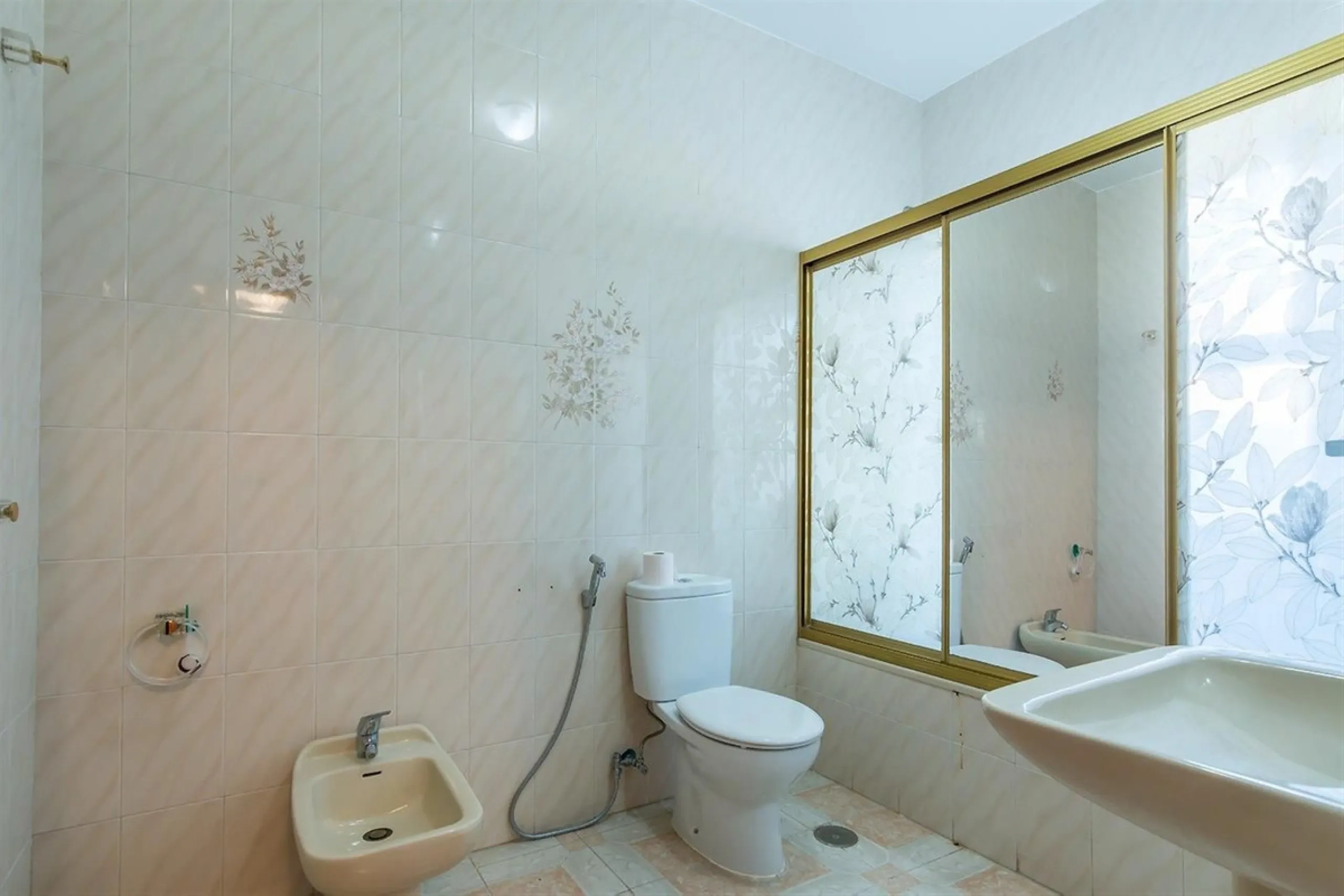 WE PRESENT THE UNIQUE VILLA JAZMIN, WITH ITS EXCELLENT LOCATION AND THE BEST VIEWS