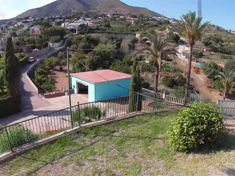 WE PRESENT THE UNIQUE VILLA JAZMIN, WITH ITS EXCELLENT LOCATION AND THE BEST VIEWS