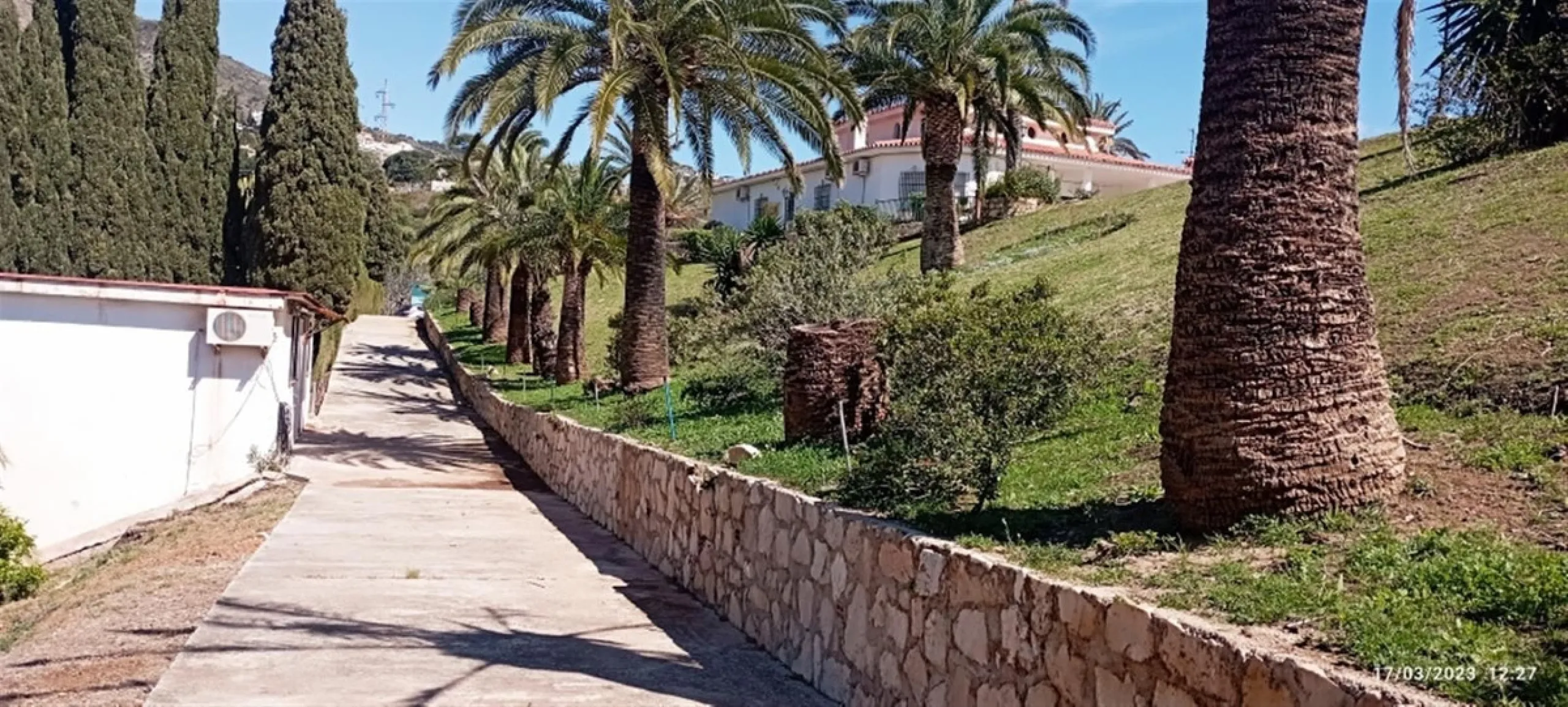 WE PRESENT THE UNIQUE VILLA JAZMIN, WITH ITS EXCELLENT LOCATION AND THE BEST VIEWS