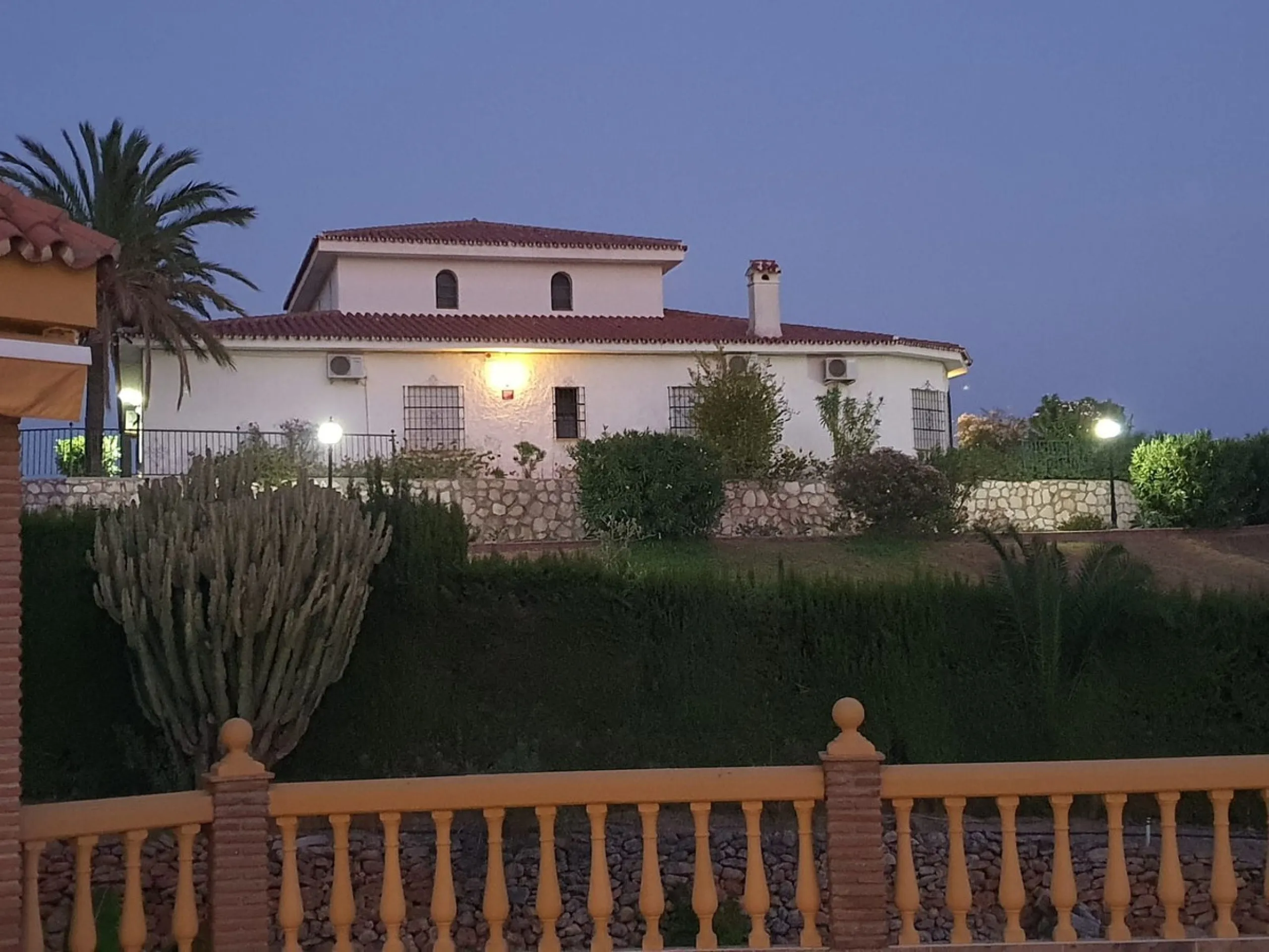 WE PRESENT THE UNIQUE VILLA JAZMIN, WITH ITS EXCELLENT LOCATION AND THE BEST VIEWS