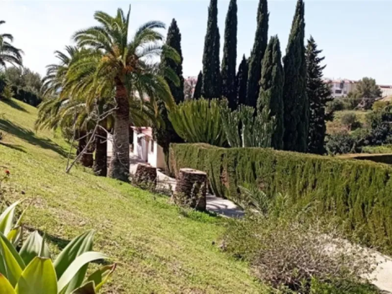 WE PRESENT THE UNIQUE VILLA JAZMIN, WITH ITS EXCELLENT LOCATION AND THE BEST VIEWS