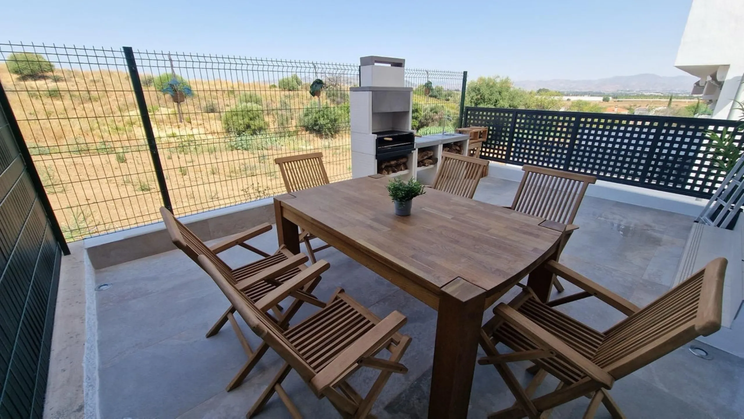Corner Townhouse of Recent Construction in Alhaurín de la Torre