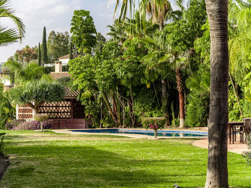 Grandeur and Stunning Andalusian PRIVATE Country House Designed by Renowned Architect Cesar De Leyva