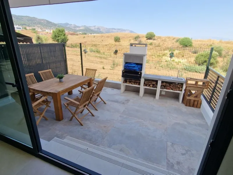 Corner Townhouse of Recent Construction in Alhaurín de la Torre