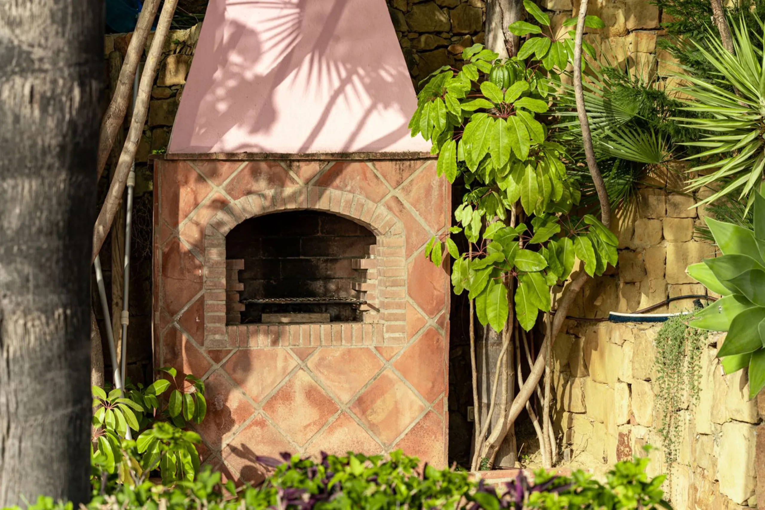 Grandeur and Stunning Andalusian PRIVATE Country House Designed by Renowned Architect Cesar De Leyva
