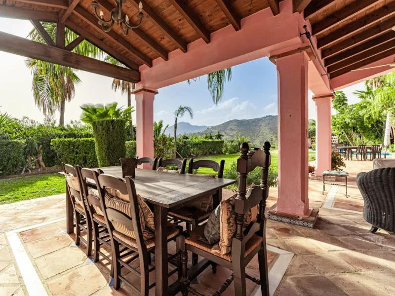 Grandeur and Stunning Andalusian PRIVATE Country House Designed by Renowned Architect Cesar De Leyva