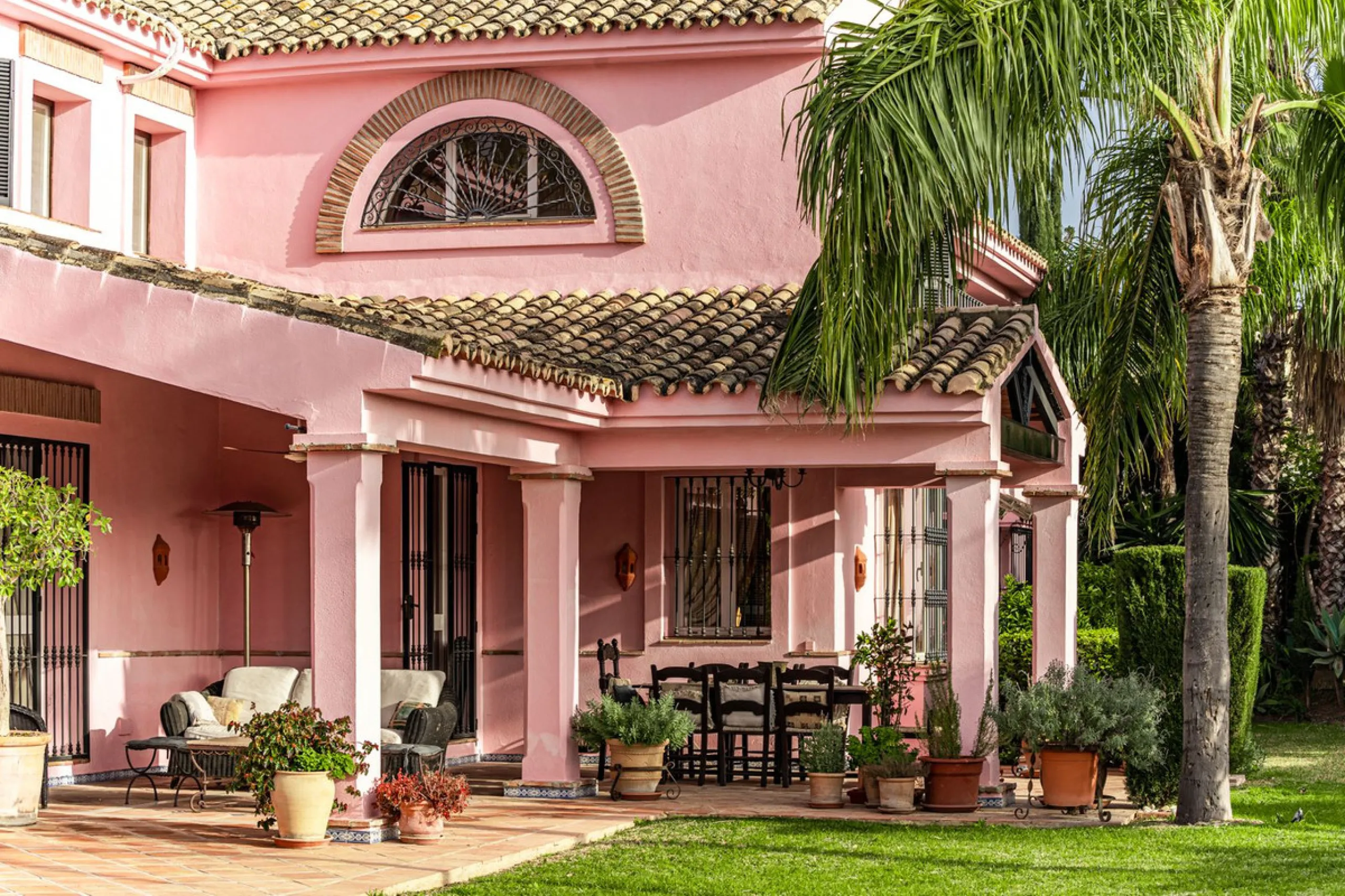 Grandeur and Stunning Andalusian PRIVATE Country House Designed by Renowned Architect Cesar De Leyva