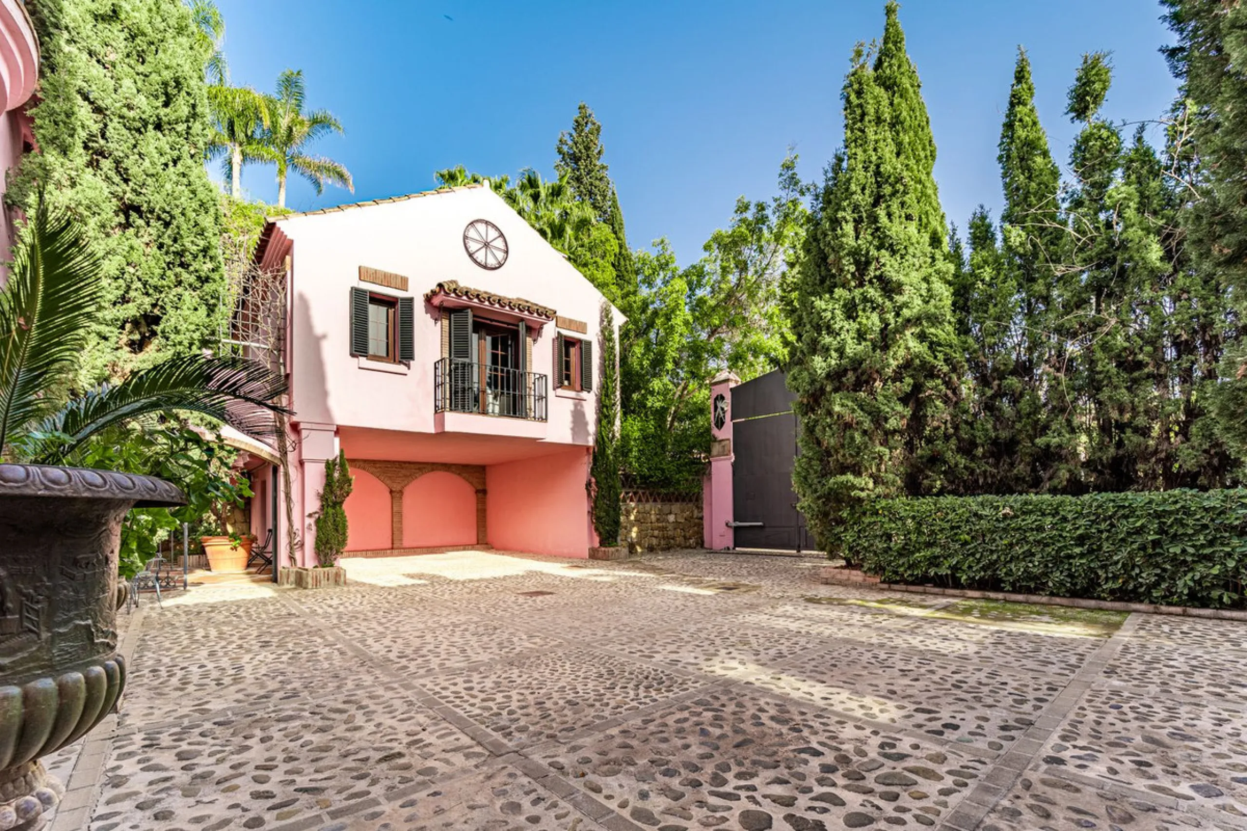 Grandeur and Stunning Andalusian PRIVATE Country House Designed by Renowned Architect Cesar De Leyva