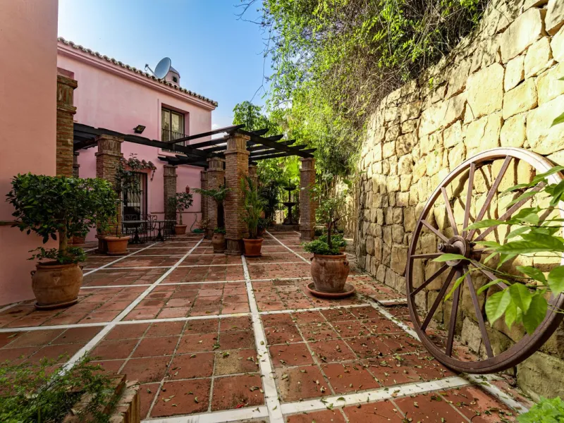 Grandeur and Stunning Andalusian PRIVATE Country House Designed by Renowned Architect Cesar De Leyva