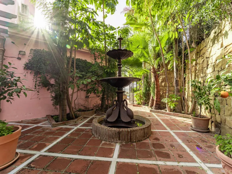 Grandeur and Stunning Andalusian PRIVATE Country House Designed by Renowned Architect Cesar De Leyva