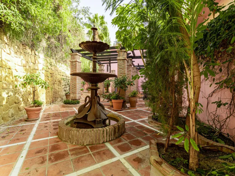 Grandeur and Stunning Andalusian PRIVATE Country House Designed by Renowned Architect Cesar De Leyva