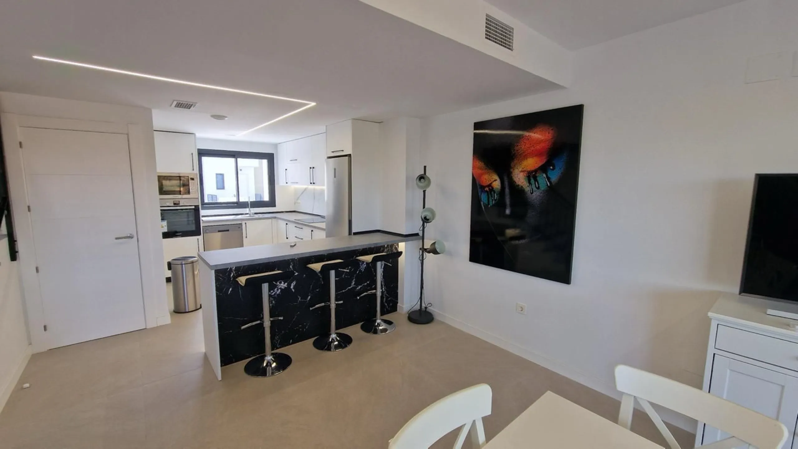 Corner Townhouse of Recent Construction in Alhaurín de la Torre