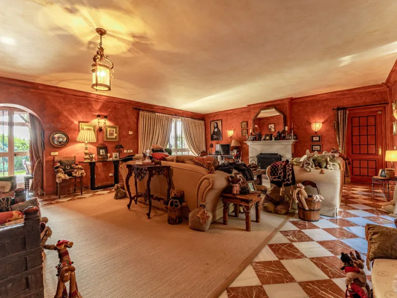 Grandeur and Stunning Andalusian PRIVATE Country House Designed by Renowned Architect Cesar De Leyva