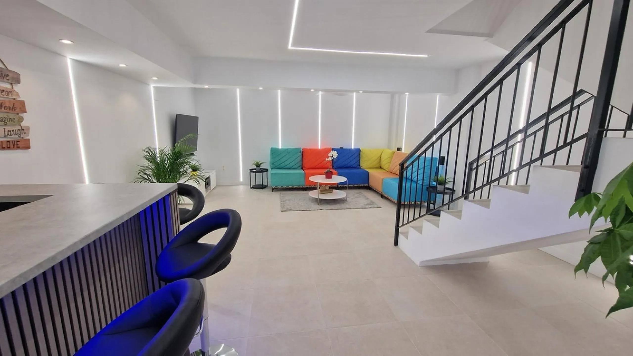 Corner Townhouse of Recent Construction in Alhaurín de la Torre