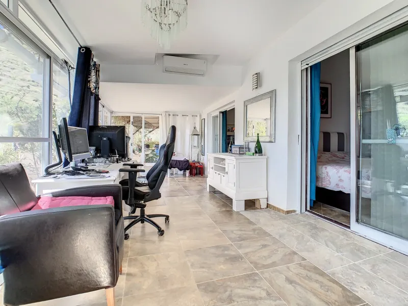You are looking for a large villa with a heated swimming pool, neatly hidden nearly at the top of a mountain, surrounded by nature with breath-taking views of the valley up to the sea and the village of Arenas? This might just be what you are looking for.
