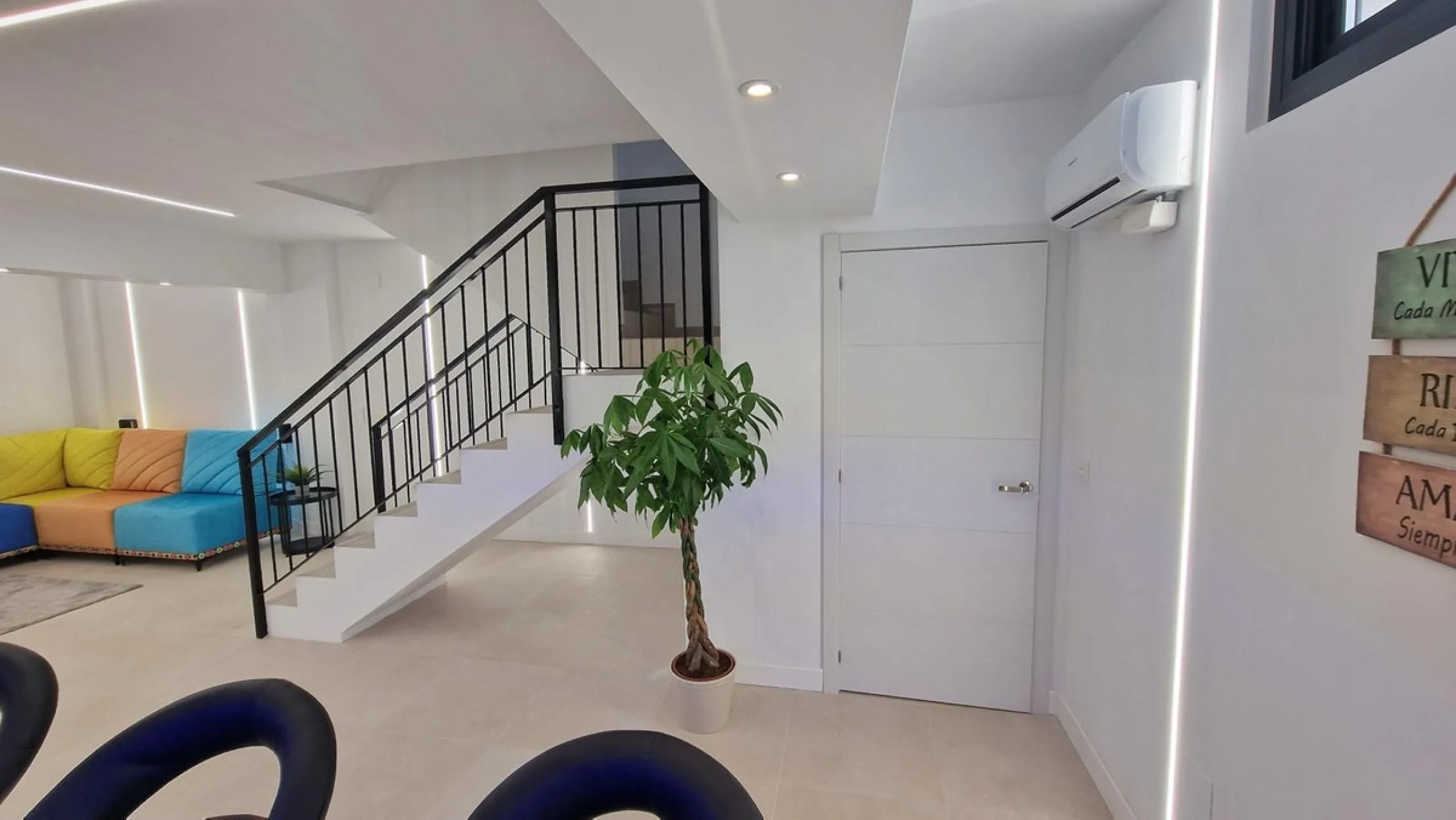 Corner Townhouse of Recent Construction in Alhaurín de la Torre