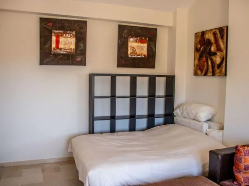 3 Bedrooms, 3 Bathrooms, Built 300 m², Terrace 60 m².
