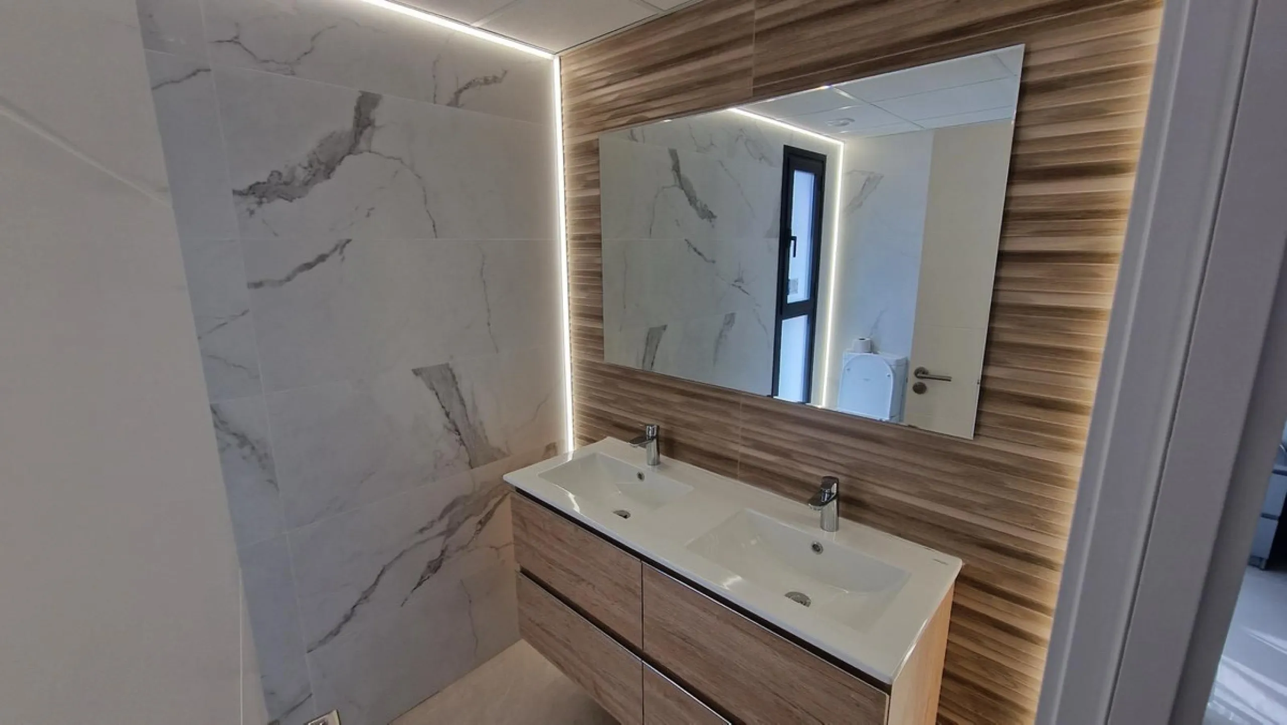 Corner Townhouse of Recent Construction in Alhaurín de la Torre