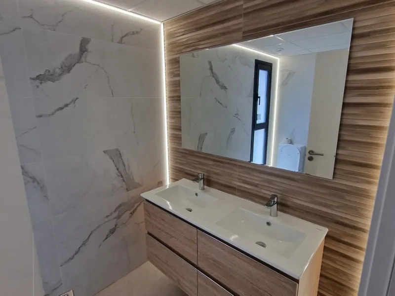 Corner Townhouse of Recent Construction in Alhaurín de la Torre