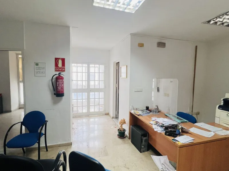 UNIQUE OPPORTUNITY! Commercial urban plot in Coín town centre.