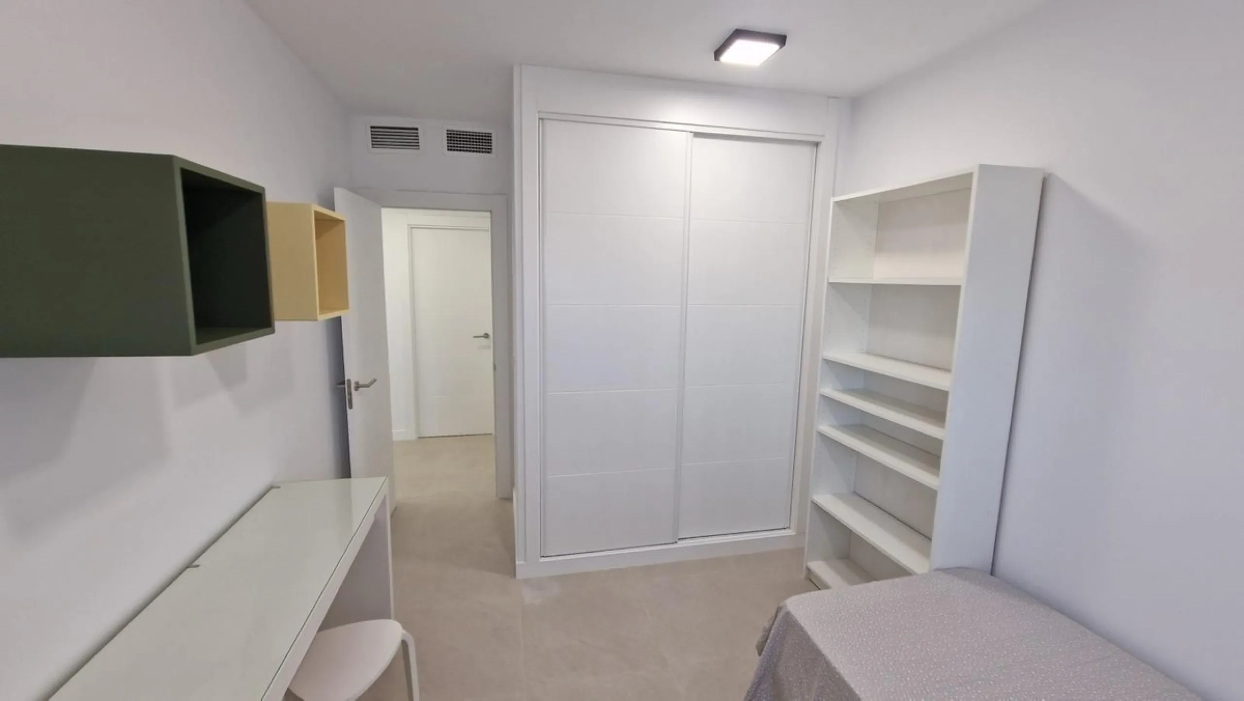 Corner Townhouse of Recent Construction in Alhaurín de la Torre