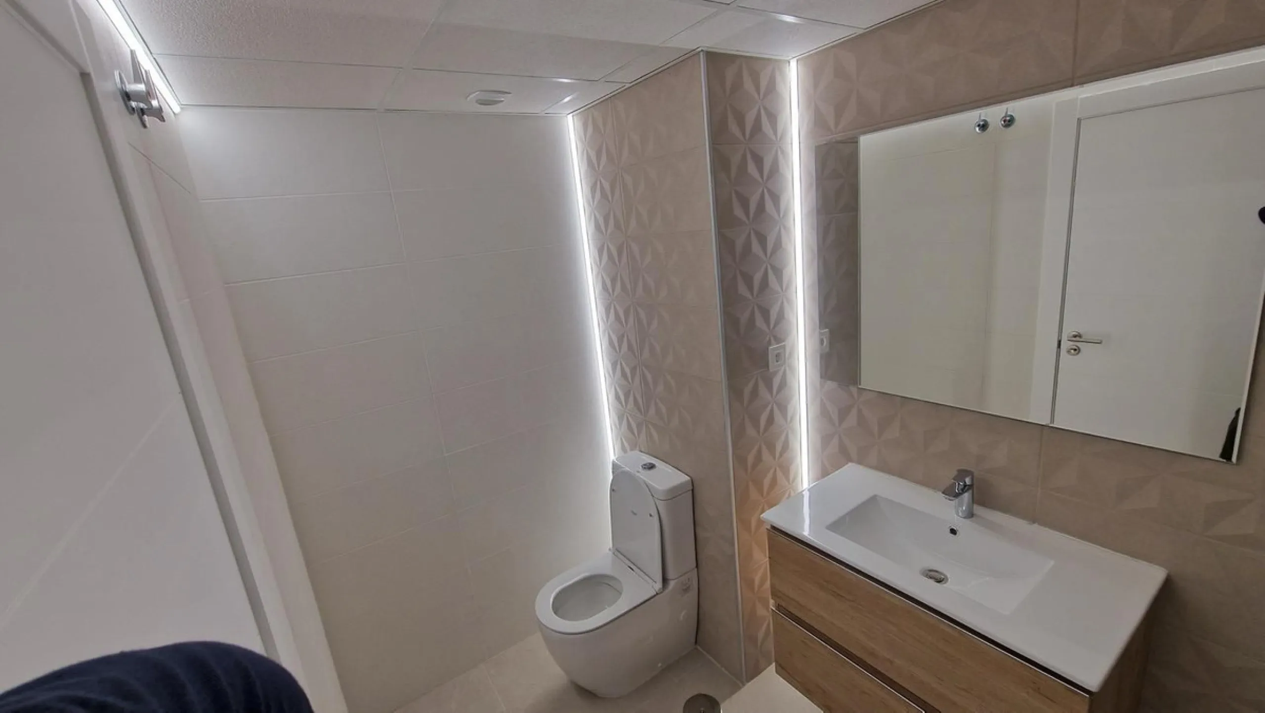 Corner Townhouse of Recent Construction in Alhaurín de la Torre