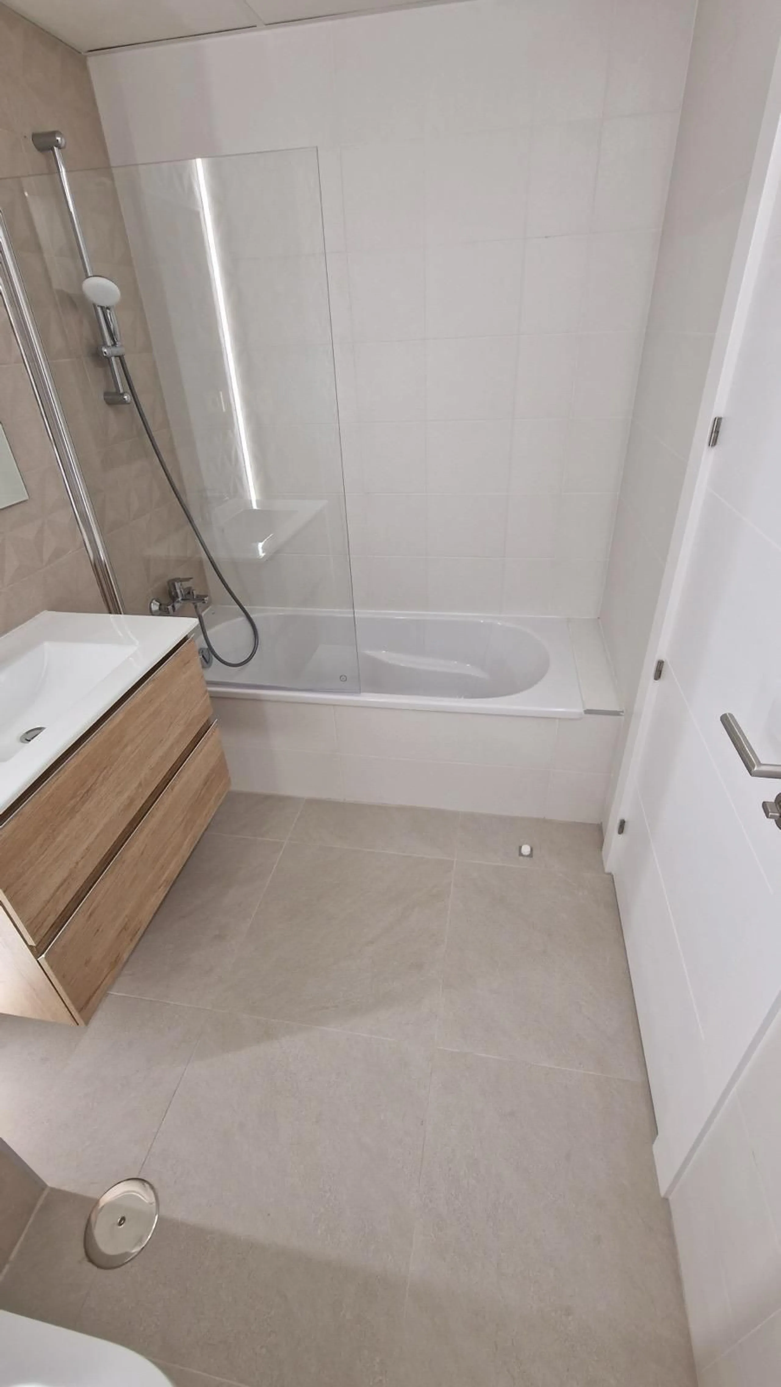 Corner Townhouse of Recent Construction in Alhaurín de la Torre