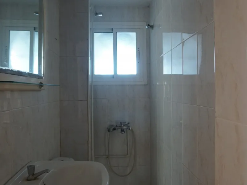This beautiful property is perfect for anyone who wants to invest in a big family house with a lot of potential and different possibilities. Or for someone who is looking to open a B&B style business. The property is made up by 10 apartments which are com