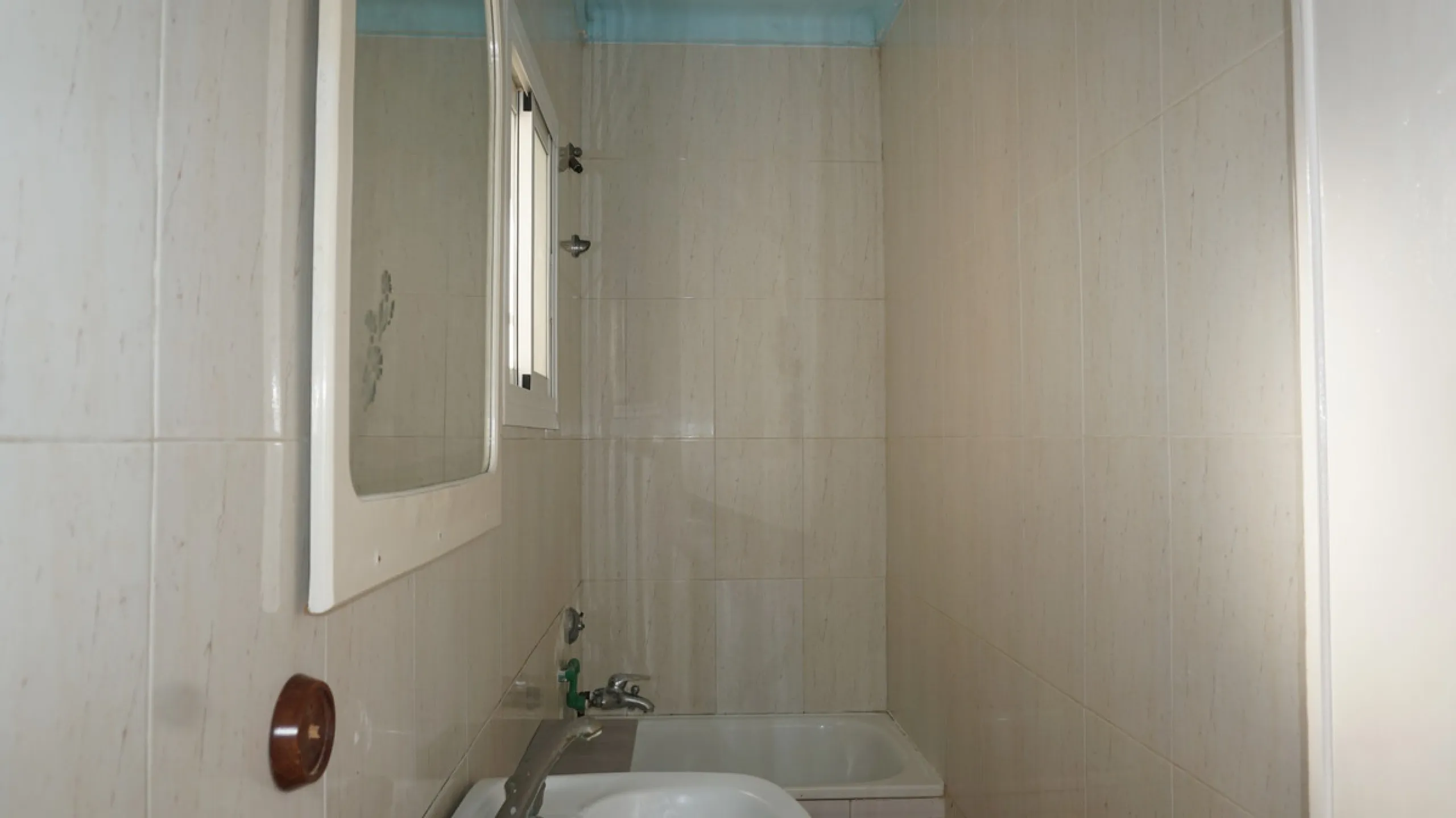 This beautiful property is perfect for anyone who wants to invest in a big family house with a lot of potential and different possibilities. Or for someone who is looking to open a B&B style business. The property is made up by 10 apartments which are com