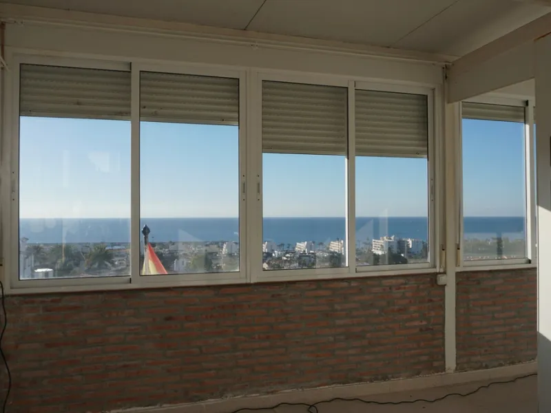 This beautiful property is perfect for anyone who wants to invest in a big family house with a lot of potential and different possibilities. Or for someone who is looking to open a B&B style business. The property is made up by 10 apartments which are com