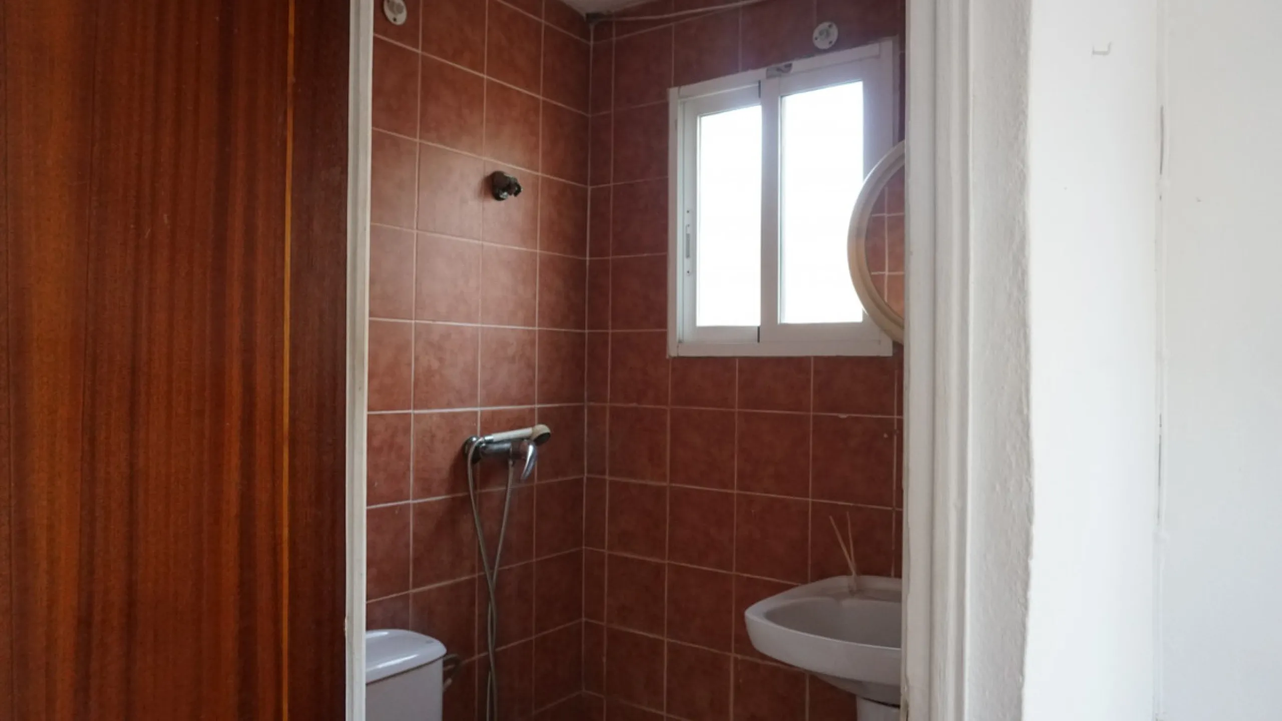 This beautiful property is perfect for anyone who wants to invest in a big family house with a lot of potential and different possibilities. Or for someone who is looking to open a B&B style business. The property is made up by 10 apartments which are com
