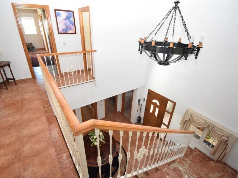 Beautiful 4 bedroom Villa close to the idyllic white washed Village of Mijas! Secluded elevated position enjoying amazing coastal views! Private pool, many sunny terraces and built to a high specification - TRULY MUST BE SEEN TO BE APPRECIATED!