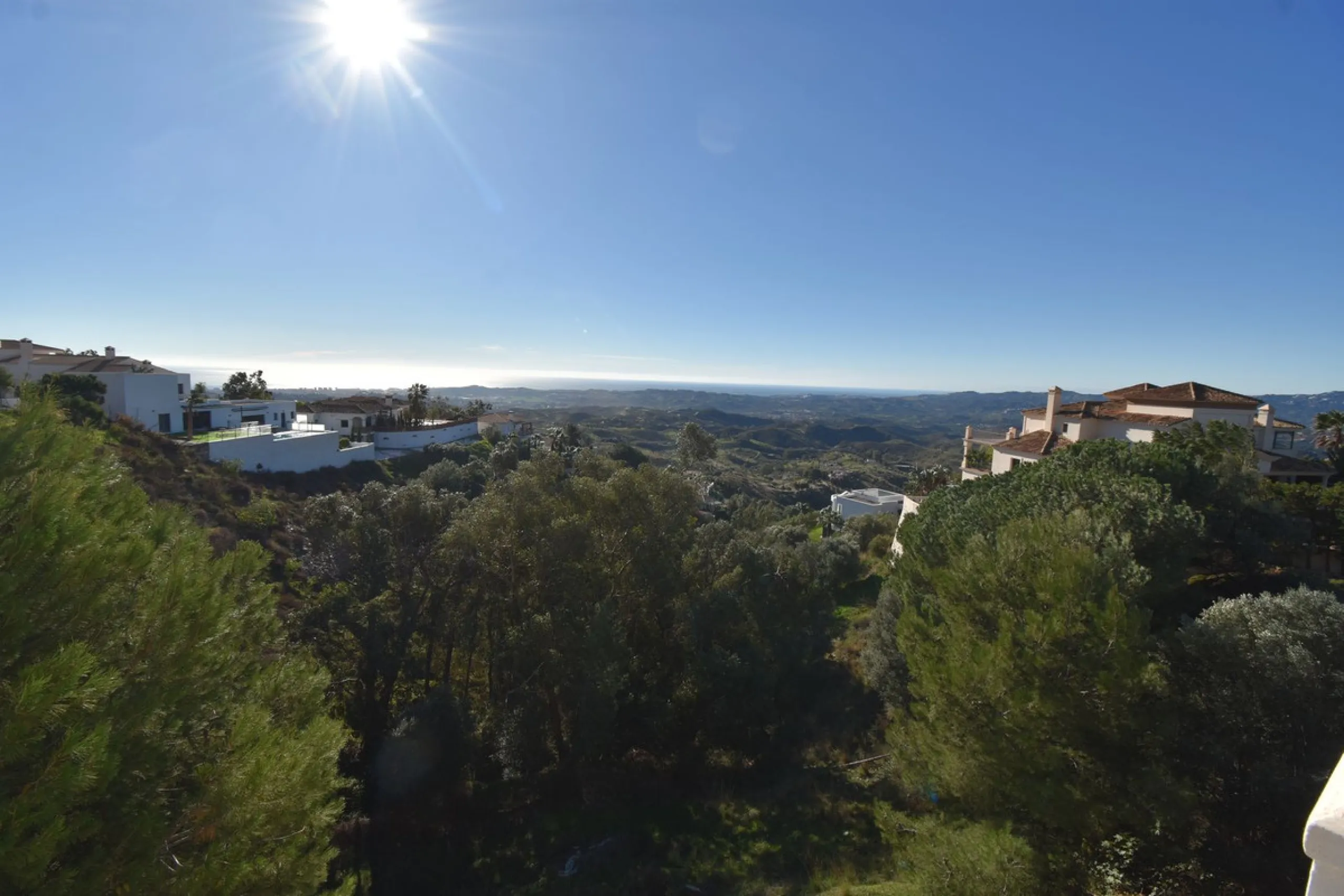 Beautiful 4 bedroom Villa close to the idyllic white washed Village of Mijas! Secluded elevated position enjoying amazing coastal views! Private pool, many sunny terraces and built to a high specification - TRULY MUST BE SEEN TO BE APPRECIATED!