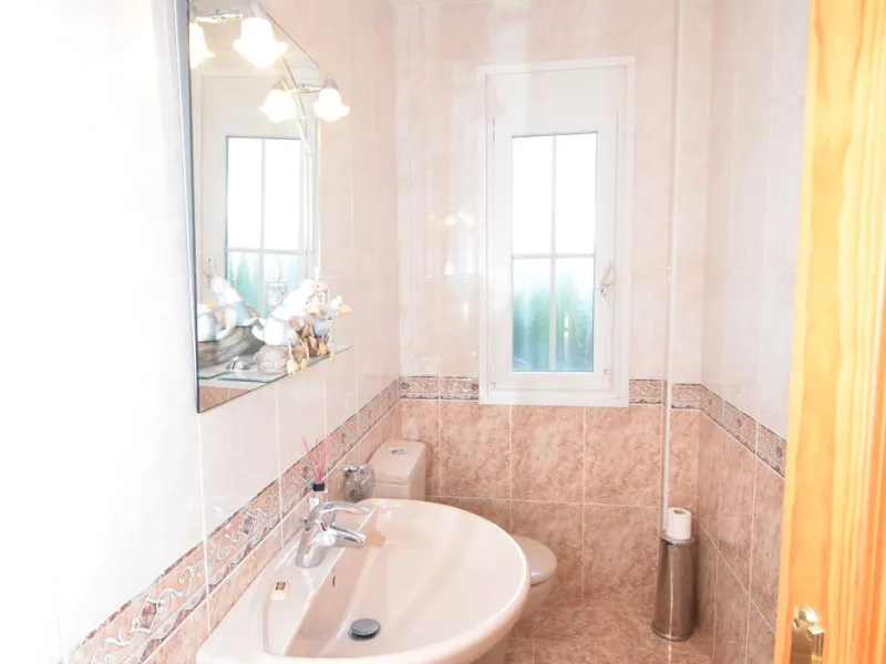 Beautiful 4 bedroom Villa close to the idyllic white washed Village of Mijas! Secluded elevated position enjoying amazing coastal views! Private pool, many sunny terraces and built to a high specification - TRULY MUST BE SEEN TO BE APPRECIATED!