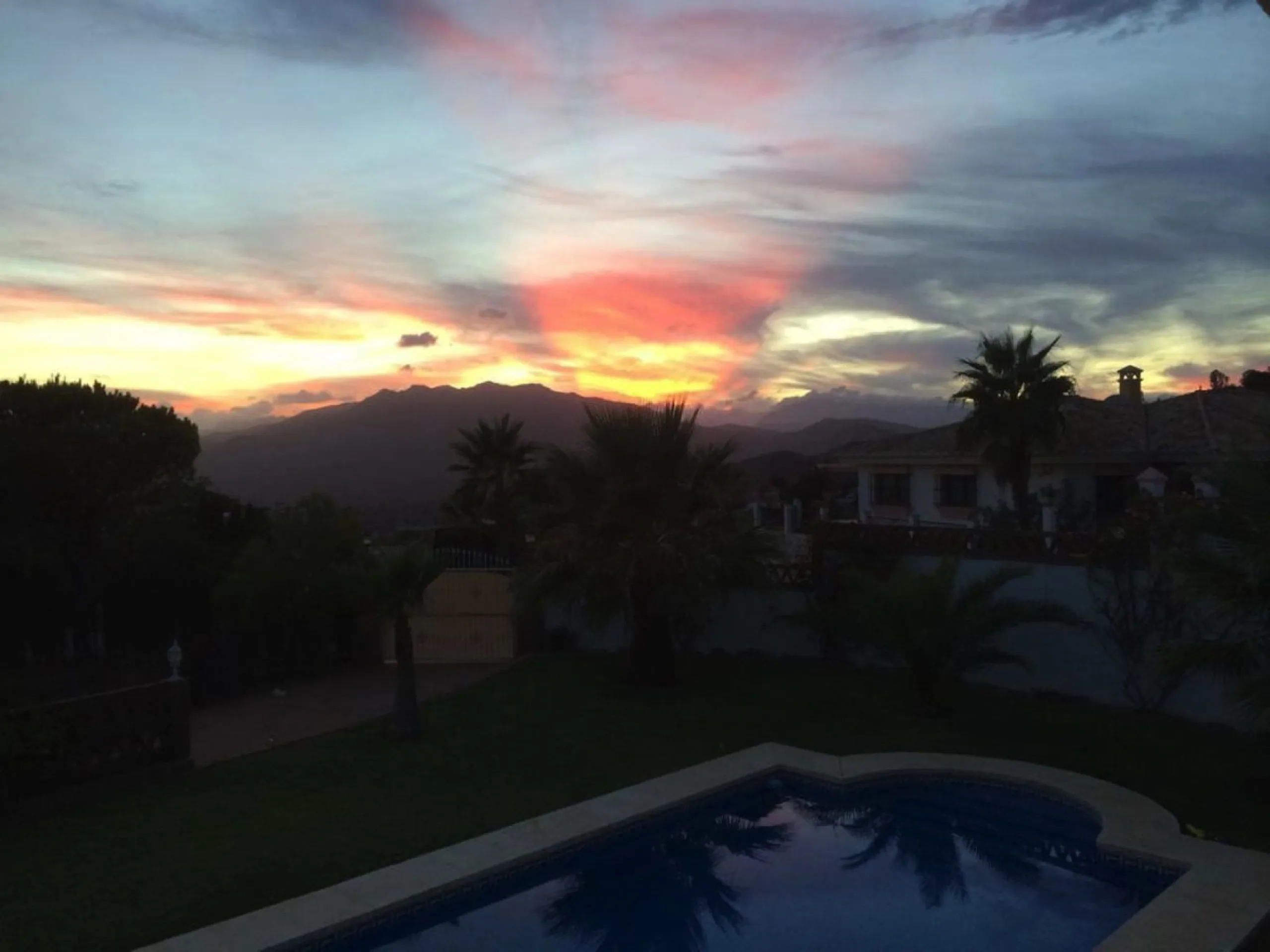 Beautiful 4 bedroom Villa close to the idyllic white washed Village of Mijas! Secluded elevated position enjoying amazing coastal views! Private pool, many sunny terraces and built to a high specification - TRULY MUST BE SEEN TO BE APPRECIATED!
