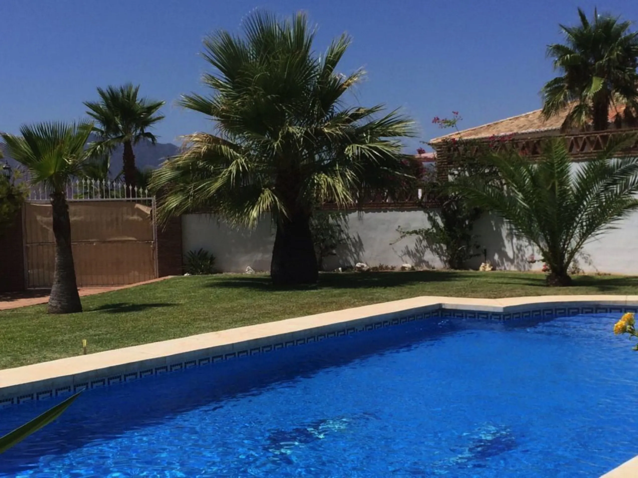 Beautiful 4 bedroom Villa close to the idyllic white washed Village of Mijas! Secluded elevated position enjoying amazing coastal views! Private pool, many sunny terraces and built to a high specification - TRULY MUST BE SEEN TO BE APPRECIATED!