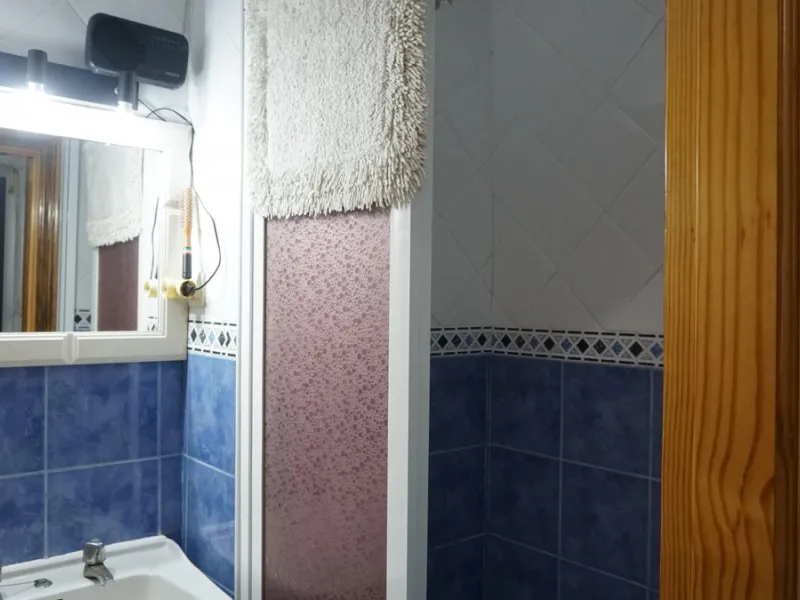 (Не указывайте контактные данные)