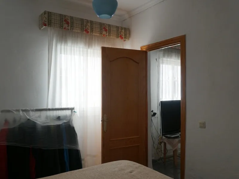 (Не указывайте контактные данные)