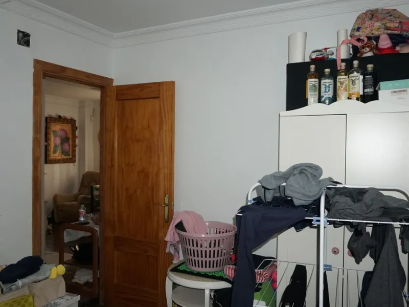 (Не указывайте контактные данные)