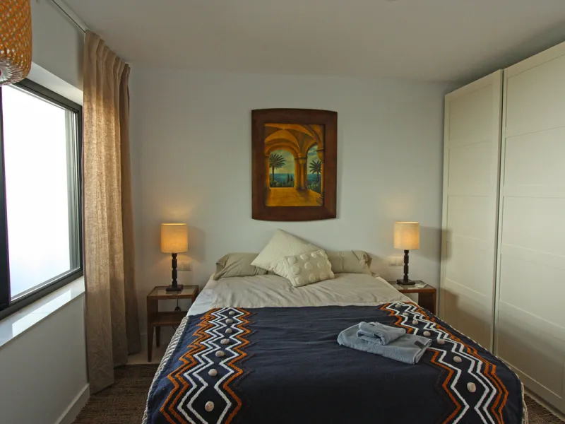 Villa Mariposa, the perfect mix between Scandinavian and Andalusian style. It is one of the most beautiful and practical houses in La Capellanía, with the main house all in one level and with breathtaking sea views from almost everywhere on the plot and i