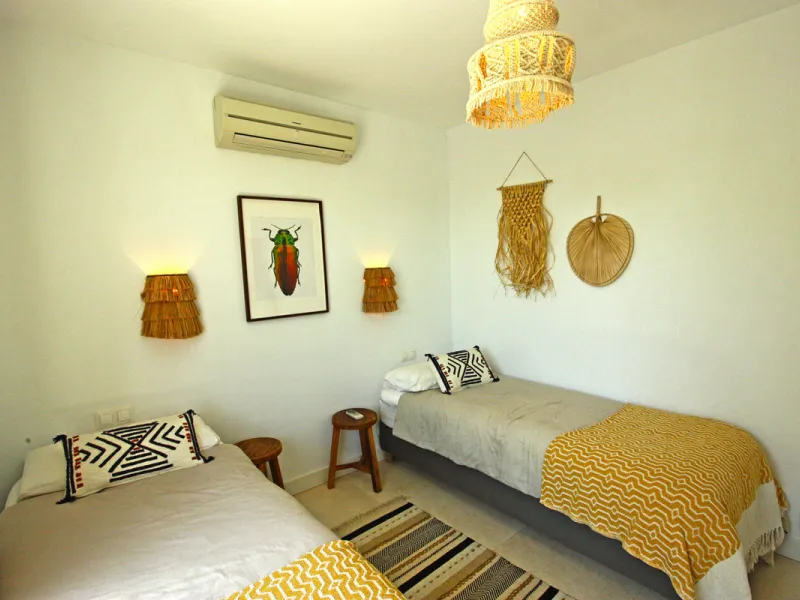 Villa Mariposa, the perfect mix between Scandinavian and Andalusian style. It is one of the most beautiful and practical houses in La Capellanía, with the main house all in one level and with breathtaking sea views from almost everywhere on the plot and i