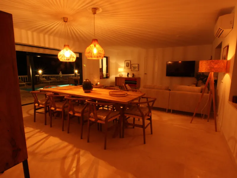 Villa Mariposa, the perfect mix between Scandinavian and Andalusian style. It is one of the most beautiful and practical houses in La Capellanía, with the main house all in one level and with breathtaking sea views from almost everywhere on the plot and i