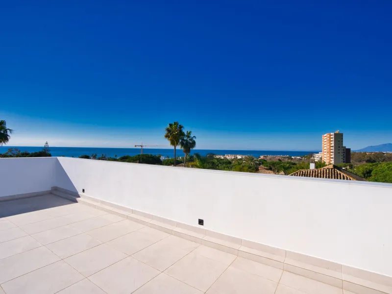 ABOUT THE VILLA