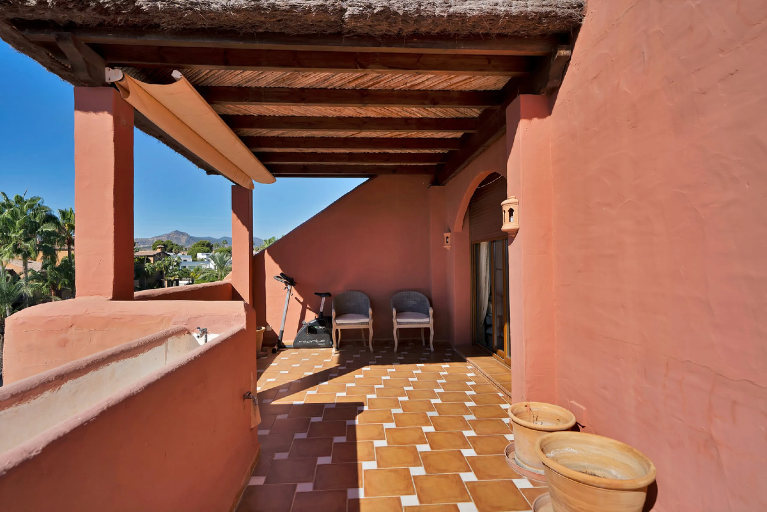 Situated beside the prestigious Guadalmina Baja, this impressive triplex penthouse is a true jewel of the Costa del Sol — perfectly blending the sophistication of Andalusian architecture, Moorish influences, and a touch of contemporary romanticism.