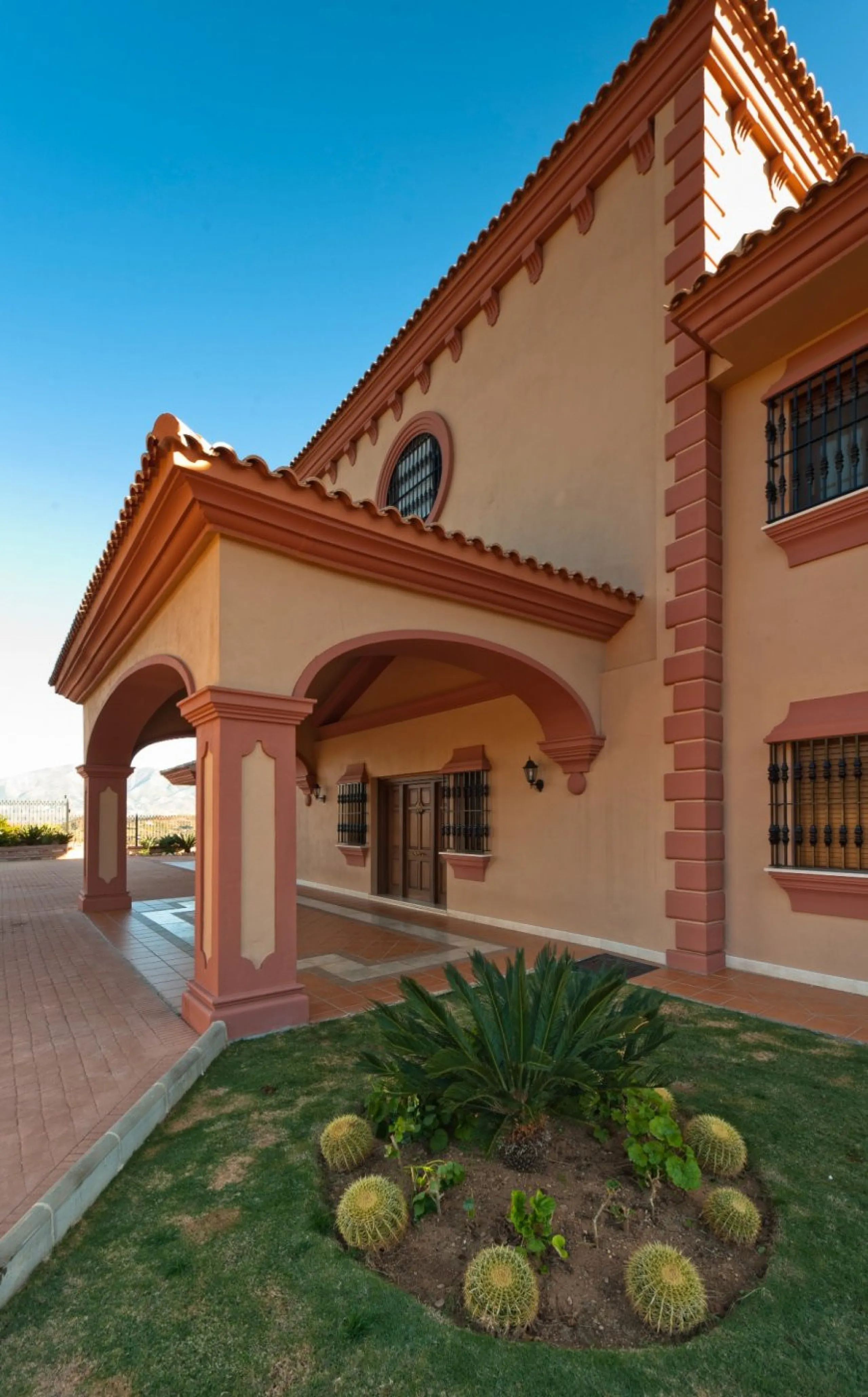 Ready to enter!!! And for the most contemporary, it has a modernization project!!!