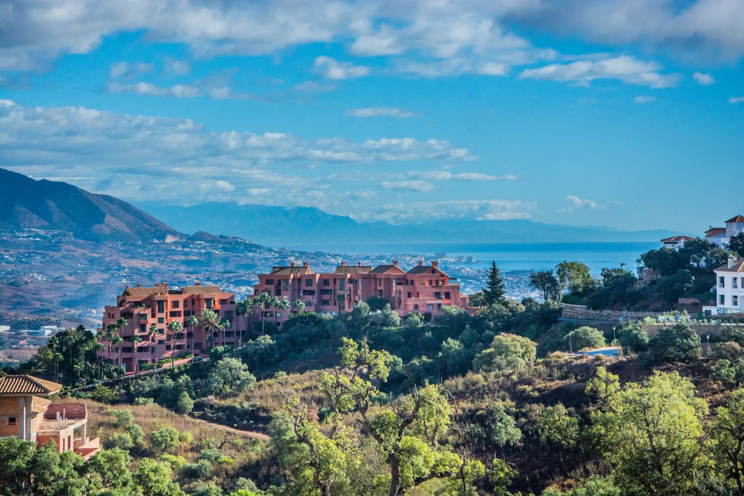 Plot - Residential Plot в продаже в Marbella, Málaga. Площадь участка 2266 м²