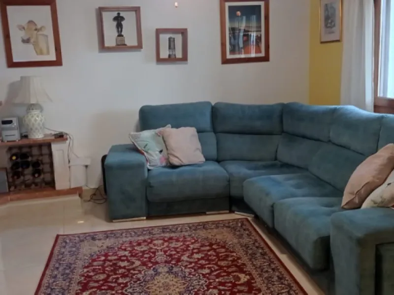 Turn key B&B business located just 15 minutes from the Mediterranean coast with stunning views of the countryside and mountains.