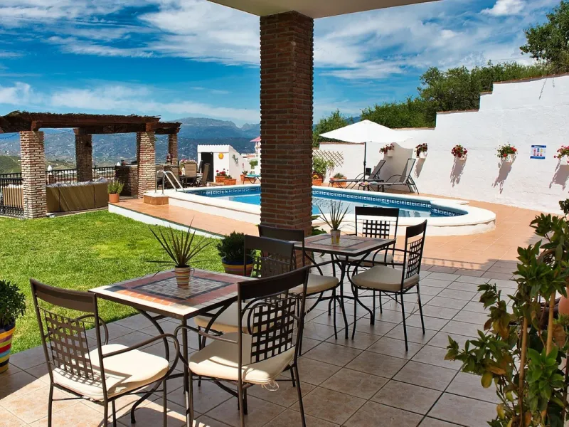 Turn key B&B business located just 15 minutes from the Mediterranean coast with stunning views of the countryside and mountains.