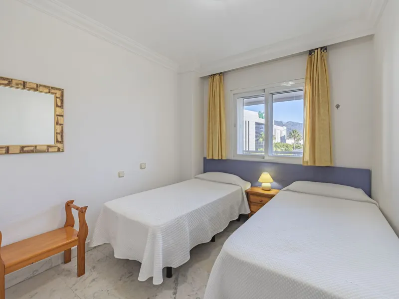 We present this fabulous flat in a premium location.